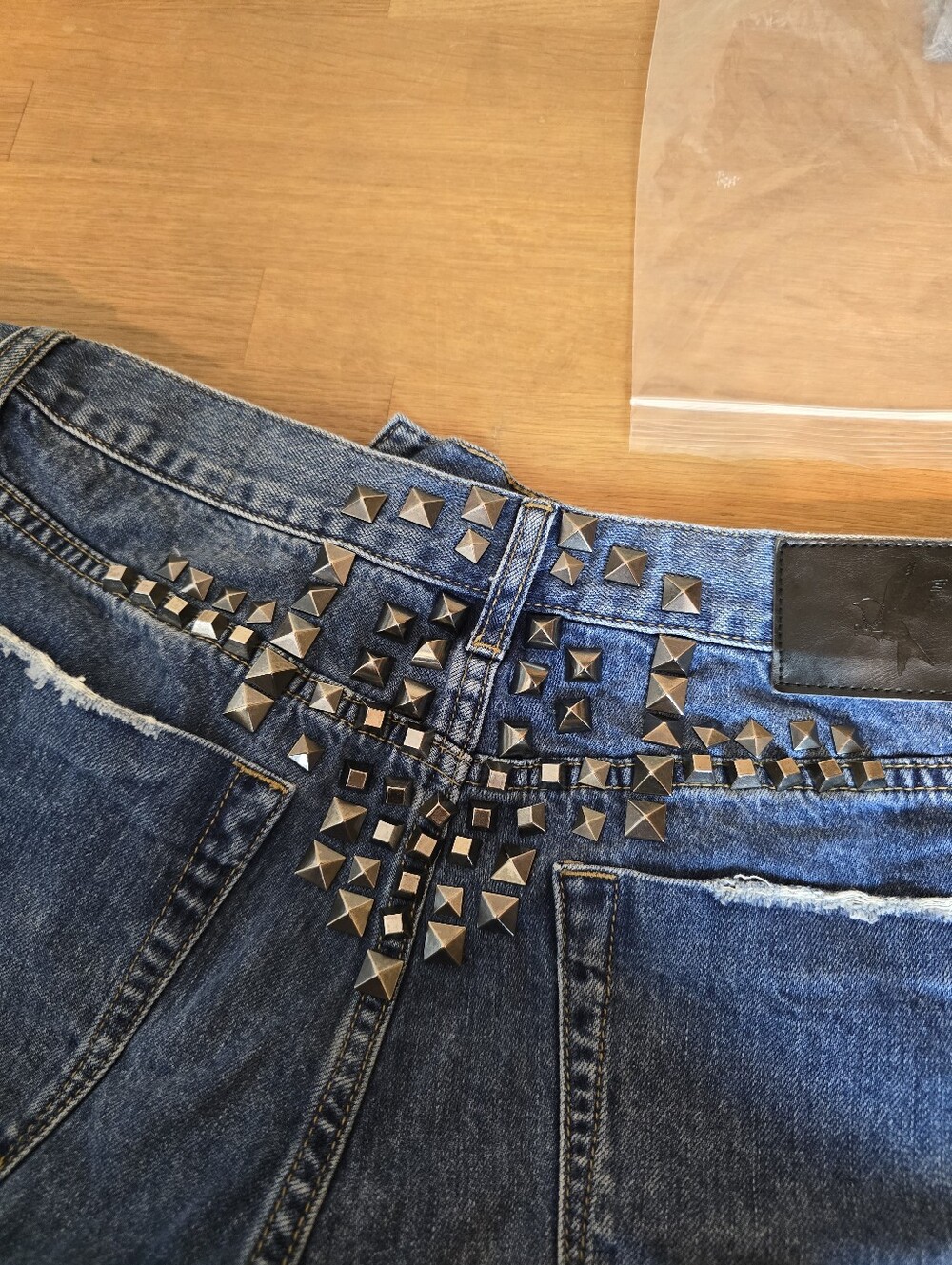 One Teaspoon Pacifica Studded Frankies Long Length Denim Jean Shorts 29 - Picture 11 of 16